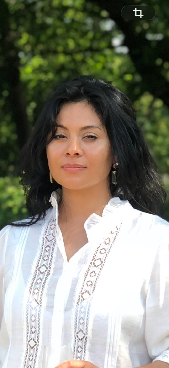 Dracel, massage therapist at Her Healing Massage & Wellness Studio in Amsterdam